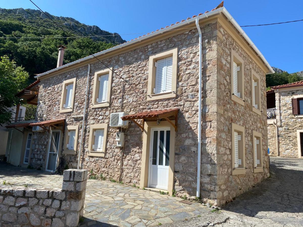 Apartment Maria Barbajonn's Stone House